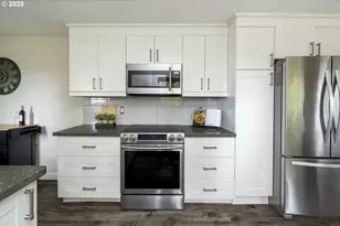 2520 SW Towle Ave, Gresham, OR 97080 - Photo 12