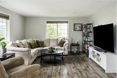 2520 SW Towle Ave, Gresham, OR 97080 - Photo 6