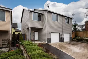 193 S 2nd St, Saint Helens, OR 97051 - Photo 1