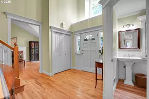 4023 Melissa Dr, Lake Oswego, OR 97034 - Photo 6
