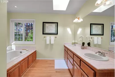 4023 Melissa Dr, Lake Oswego, OR 97034 - Photo 26