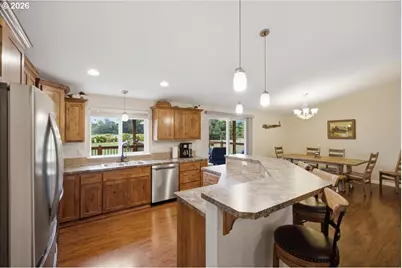 38712 River Dr, Lebanon, OR 97355 - Photo 8
