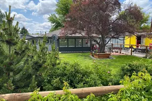 505 S Main St, Prineville, OR 97754 - Photo 2