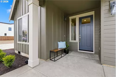 210 NW 16th Ave, Canby, OR 97013 - Photo 4