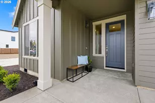 210 NW 16th Ave, Canby, OR 97013 - Photo 4
