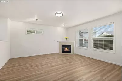 15056 NW Central Dr #701, Portland, OR 97229 - Photo 8
