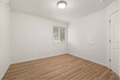 15056 NW Central Dr #701, Portland, OR 97229 - Photo 16