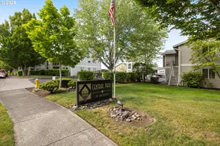 15056 NW Central Dr, Portland, OR 97229 - Photo 32