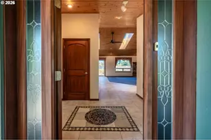 277 10th St, Bandon, OR 97411 - Photo 6
