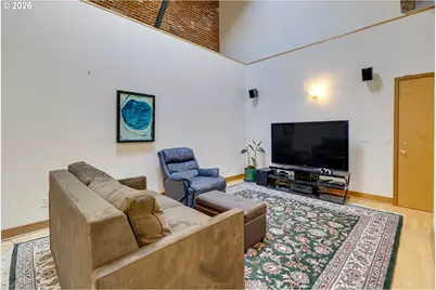 2777 NW Savier St, Portland, OR 97210 - Photo 26