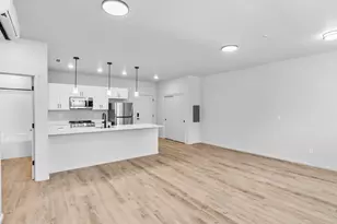 4202 NE Morrow Rd, Vancouver, WA 98682 - Photo 2