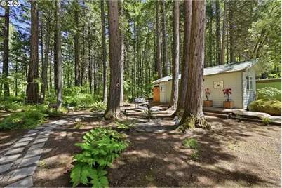 56640 McKenzie Hwy #M10, McKenzie Bridge, OR 97413 - Photo 32