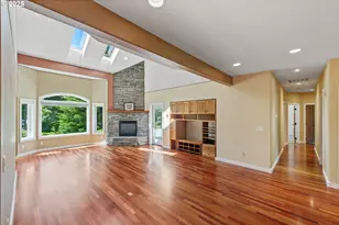 62560 Crown Point Rd, Coos Bay, OR 97420 - Photo 10