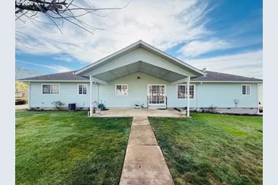 210 Palomino Ave, Roseburg, OR 97471 - Photo 34