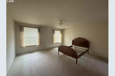 210 Palomino Ave, Roseburg, OR 97471 - Photo 16