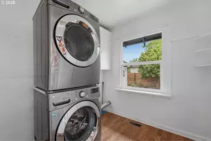 6805 N Michigan Ave, Portland, OR 97217 - Photo 26