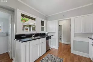6805 N Michigan Ave, Portland, OR 97217 - Photo 14