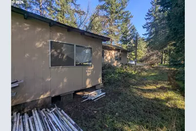 464 Lou Gray Dr, Myrtle Creek, OR 97457 - Photo 8