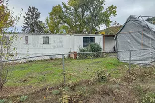 301 Conrad St, Myrtle Creek, OR 97457 - Photo 12