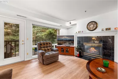 15420 NE Knott St #18, Portland, OR 97230 - Photo 4