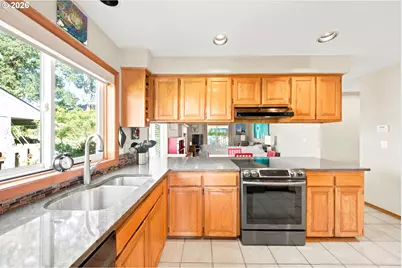 19345 Vincent Dr, Oregon City, OR 97045 - Photo 12