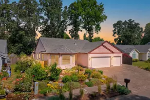 19345 Vincent Dr, Oregon City, OR 97045 - Photo 2
