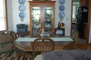 321 Arcadia Dr, Roseburg, OR 97471 - Photo 10