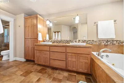 683 N V St, Washougal, WA 98671 - Photo 22