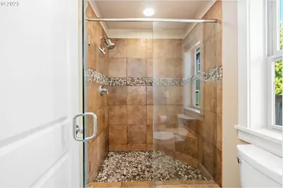 683 N V St, Washougal, WA 98671 - Photo 24