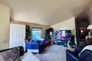 129 Evergreen Ln, Florence, OR 97439 - Photo 6
