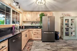 889 45th Ave NE, Salem, OR 97301 - Photo 10
