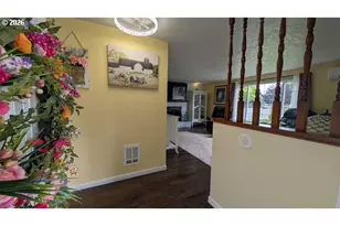 889 45th Ave NE, Salem, OR 97301 - Photo 6