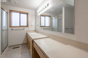 1669 Nut Tree Dr NW, Salem, OR 97304 - Photo 32