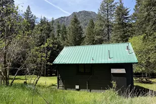 84690 Hall Ln, Wallowa Lake, OR 97846 - Photo 16