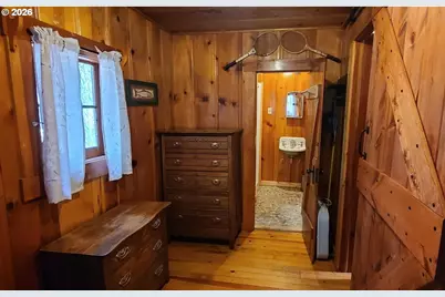 84690 Hall Ln, Wallowa Lake, OR 97846 - Photo 10