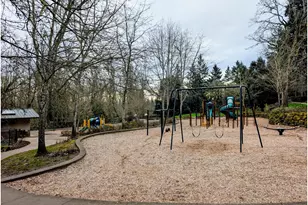 17765 Hillside Dr, West Linn, OR 97068 - Photo 44