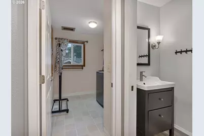 17765 Hillside Dr, West Linn, OR 97068 - Photo 30