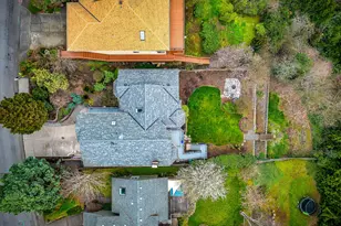 17765 Hillside Dr, West Linn, OR 97068 - Photo 42