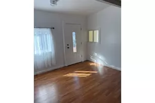 16901 SE Division St, Portland, OR 97236 - Photo 8