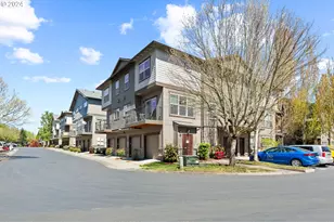 600 NE Newstead Ln, Hillsboro, OR 97006 - Photo 14