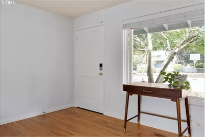 13724 SE Lincoln St, Portland, OR 97233 - Photo 6