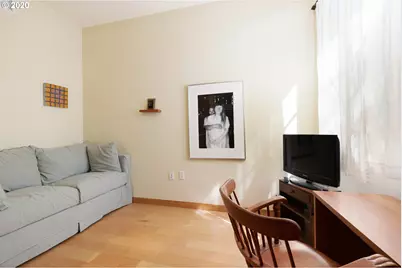 1130 NW 12th Ave #116, Portland, OR 97209 - Photo 10