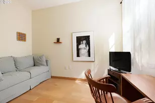 1130 NW 12th Ave, Portland, OR 97209 - Photo 10