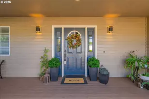 115 NE 39th Ave, Hillsboro, OR 97124 - Photo 8