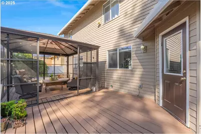 115 NE 39th Ave, Hillsboro, OR 97124 - Photo 40