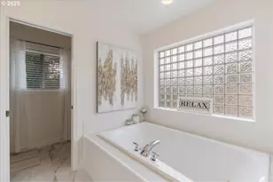 115 NE 39th Ave, Hillsboro, OR 97124 - Photo 34