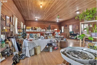 13651 NE River Rd, Gervais, OR 97026 - Photo 14