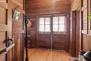 13651 NE River Rd, Gervais, OR 97026 - Photo 6
