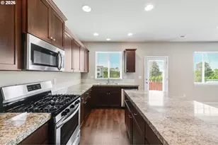 9019 N Dogwood St, Camas, WA 98607 - Photo 16