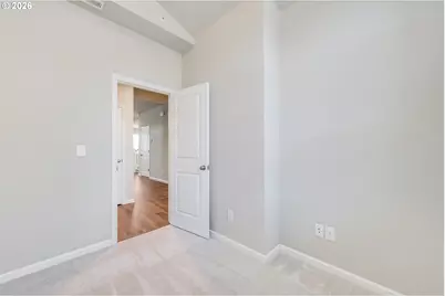 9019 N Dogwood St, Camas, WA 98607 - Photo 6